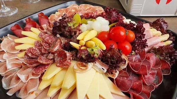 Hotel Alpenblick Muotathal food.jpg